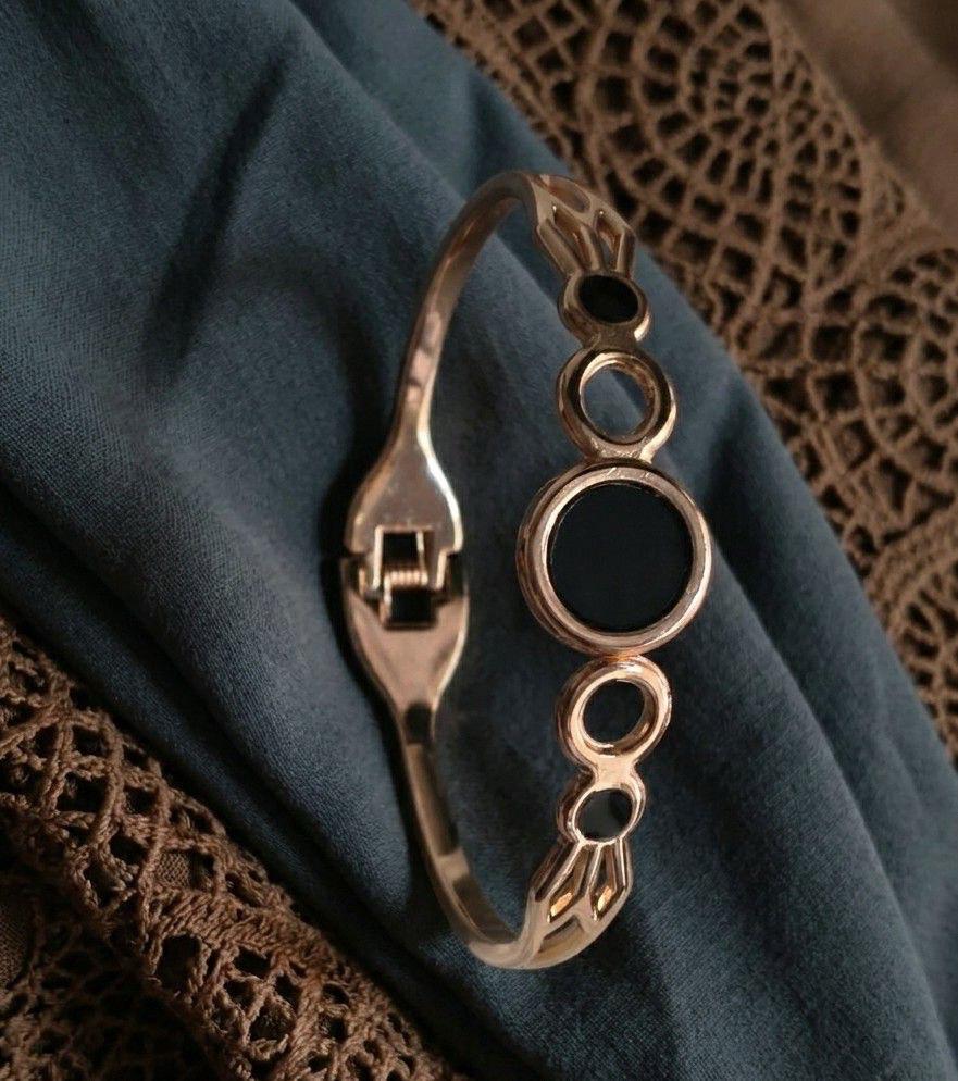 Rose Gold Plated Black Stone Bracelet