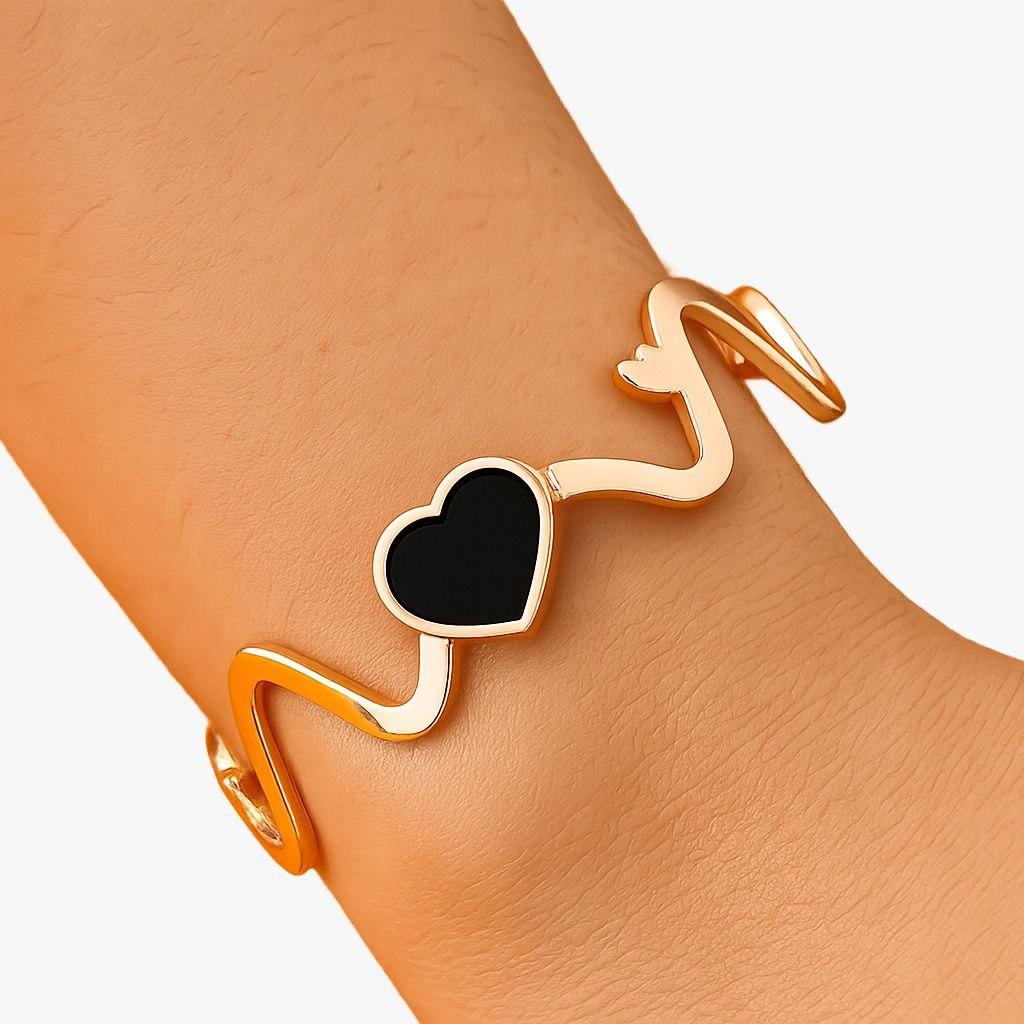 Rose Gold Plated Heart Shape Daily Wear Bracelet – B-8